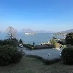 Vista Lago, Giardino A Vista Isole Borromee E Golfo Borromeo - Stresaflat Стреза