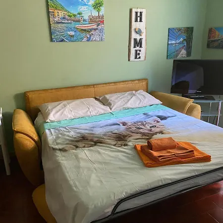 Appartamento - Monolocale 1 Room - Vista Lago, Giardino Spiaggia A Stresa Vista Isole Borromee E Golfo Borromeo - Stresaflat *