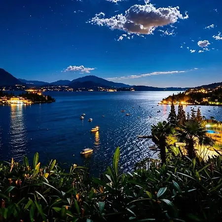 Appartamento - Monolocale 1 Room - Vista Lago, Giardino Spiaggia A Stresa Vista Isole Borromee E Golfo Borromeo - Stresaflat Lejlighed
