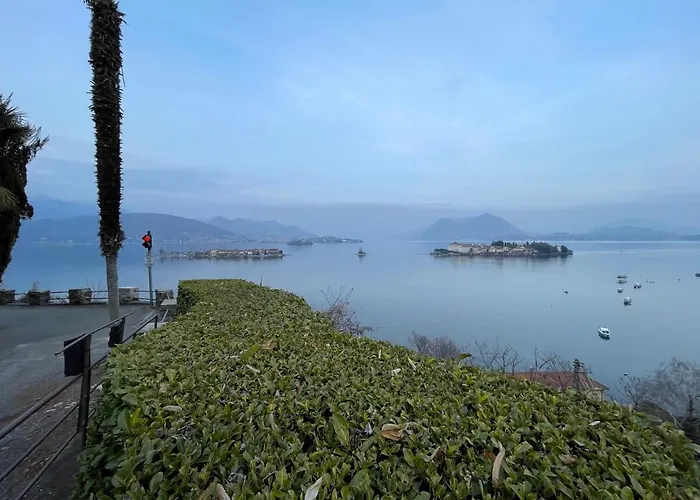 Vista Lago, Giardino A Vista Isole Borromee E Golfo Borromeo - Stresaflat