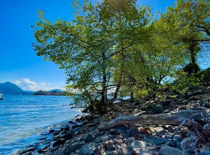 Vista Lago, Giardino A Vista Isole Borromee E Golfo Borromeo - Stresaflat *