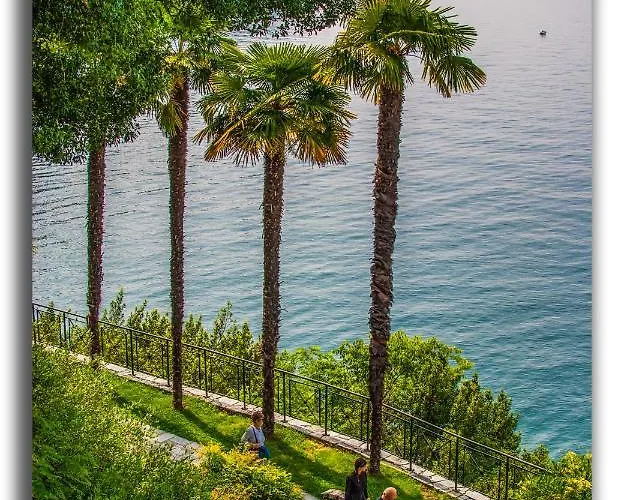 Vista Lago: Lakeside Garden Retreat With Borromean Islands View *